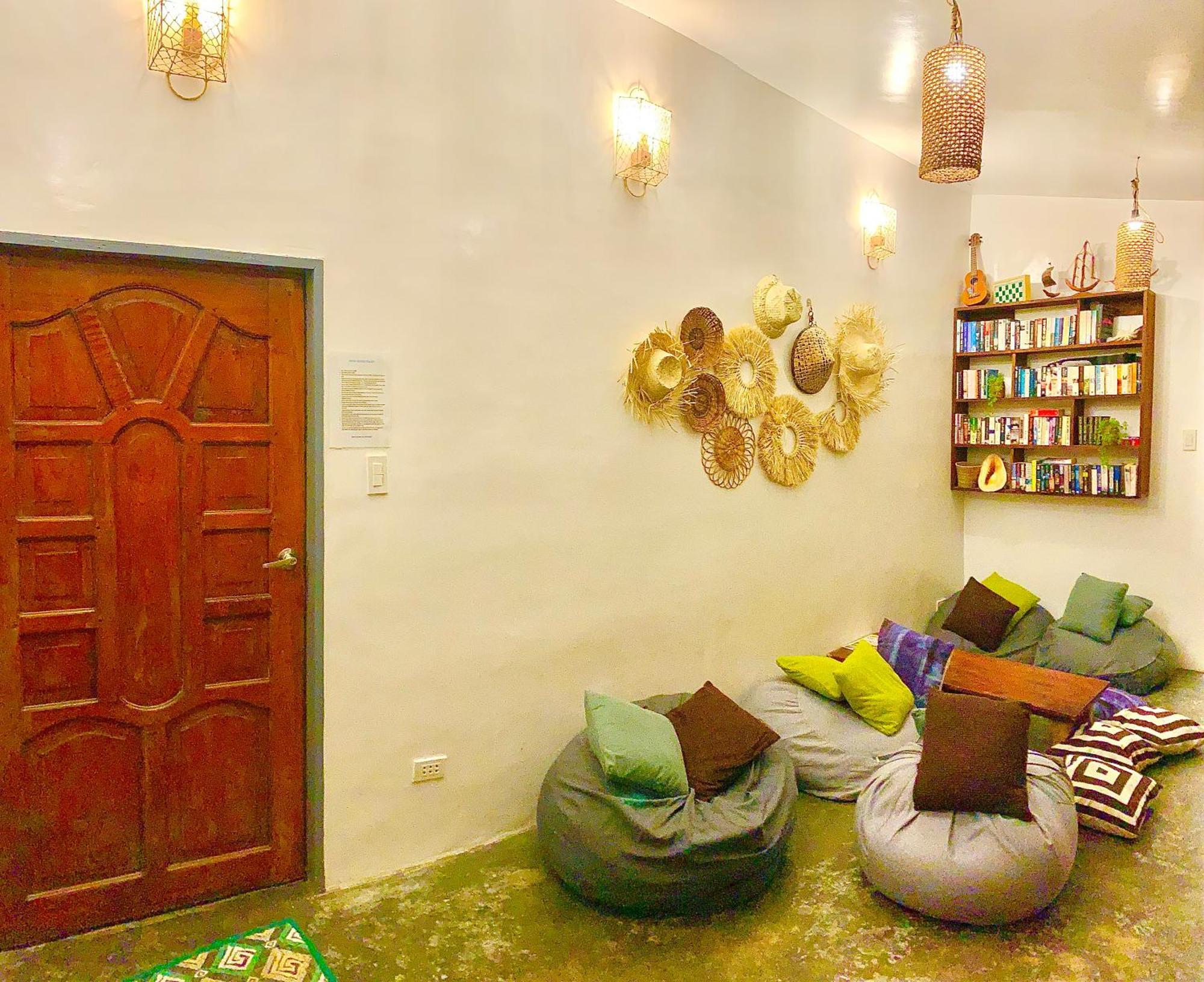 Jaydy Hostel General Luna  Exterior photo